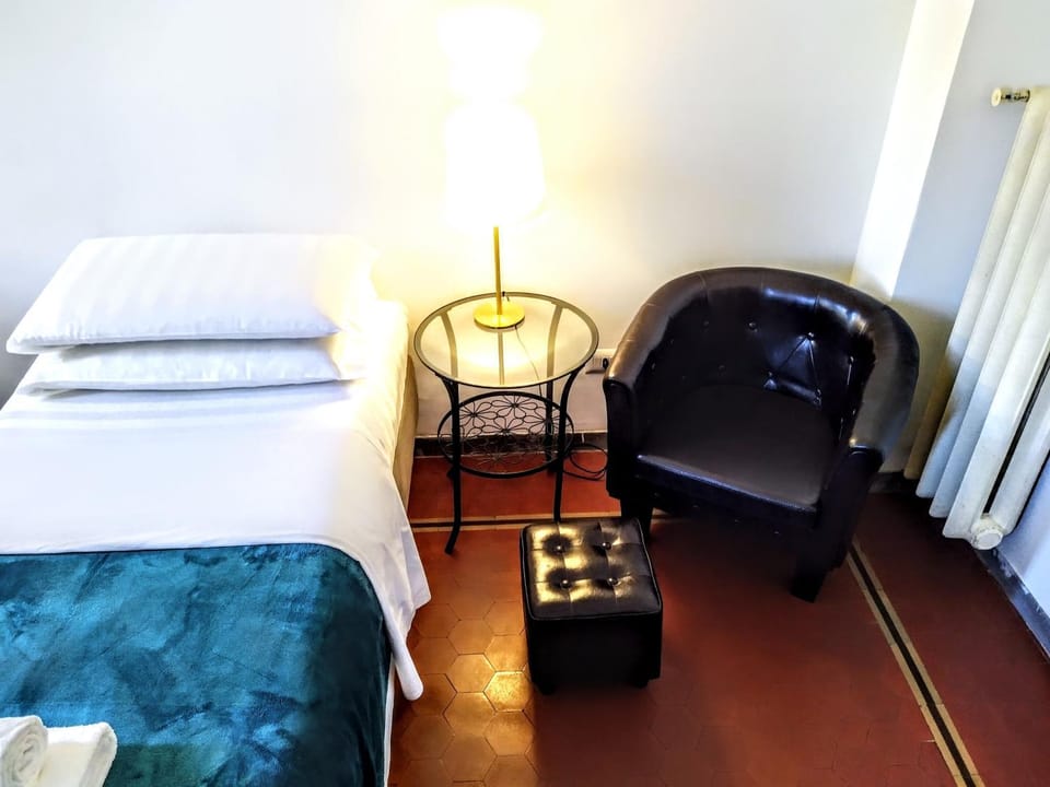 Bed, Other, Seating area, Bedroom, furniture