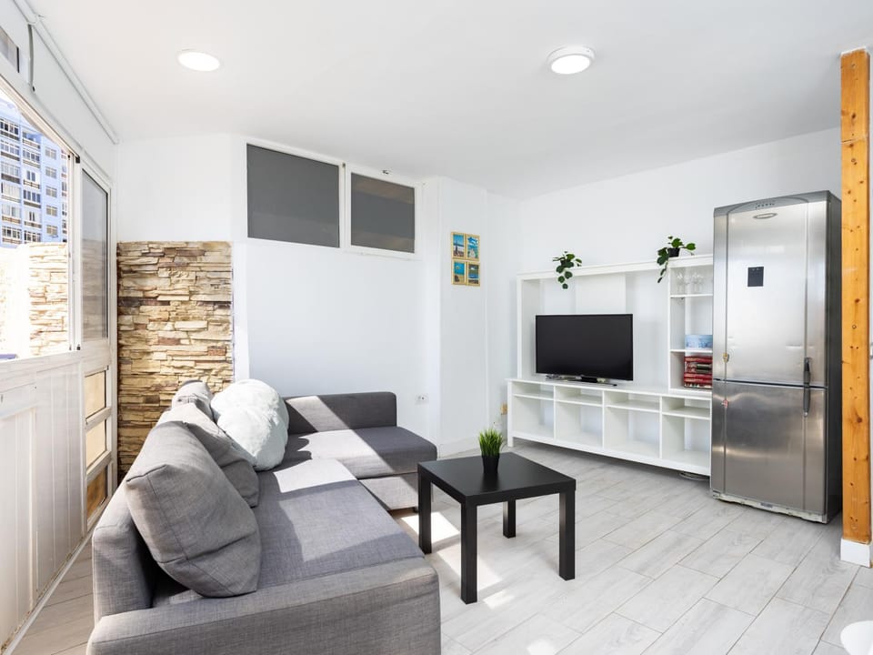 Communal lounge/ TV room, TV and multimedia, Living room