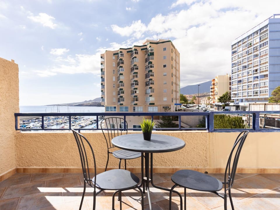 Balcony/Terrace, Dining area, City view, Sea view