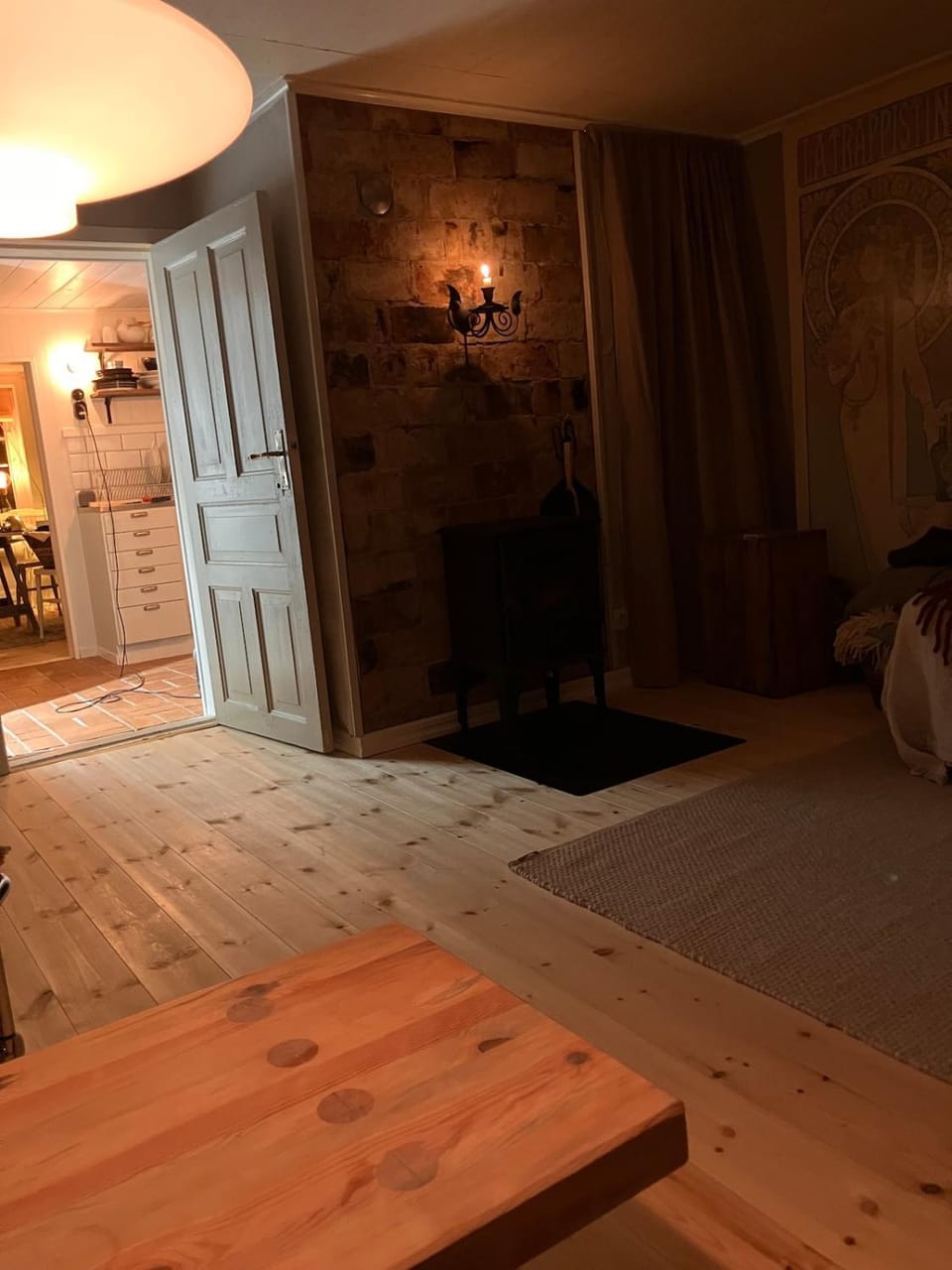 Photo of the whole room