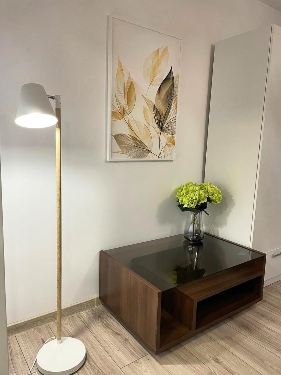 Living room, Decorative detail