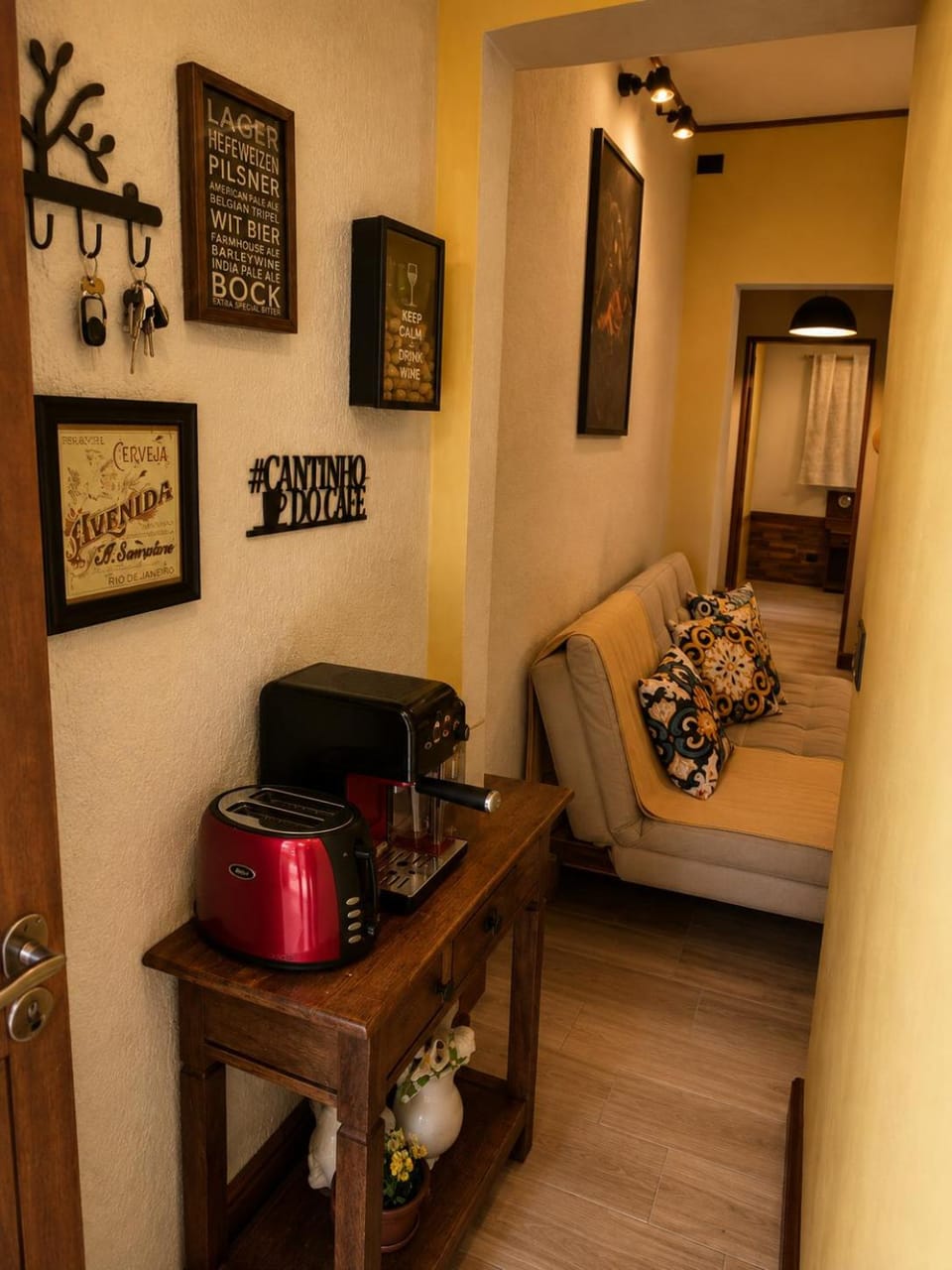 Coffee/tea facilities