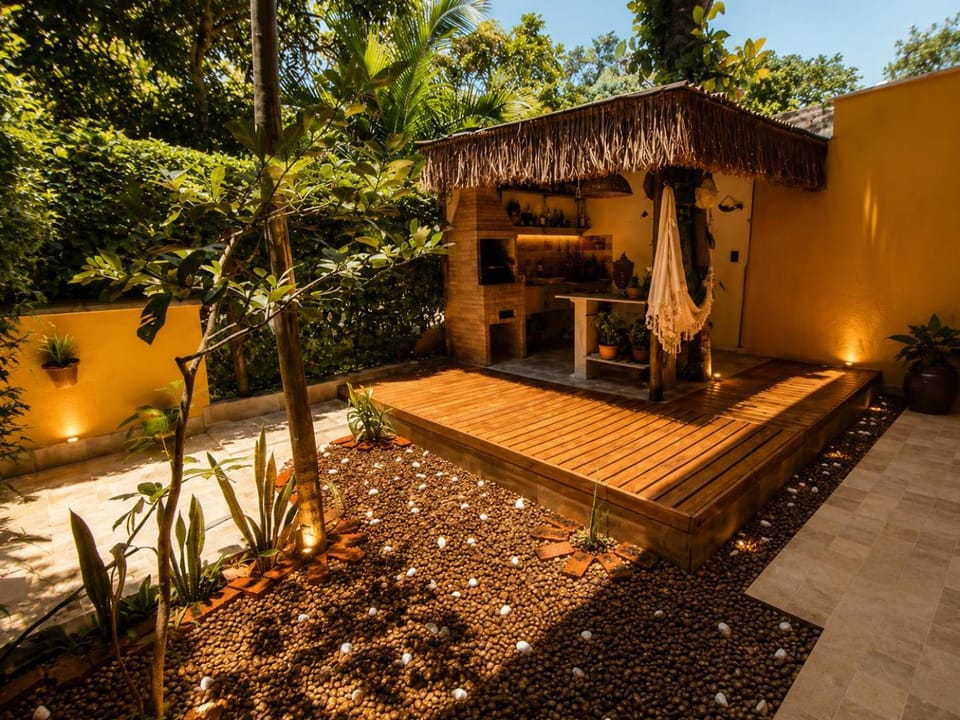 Property building, Patio