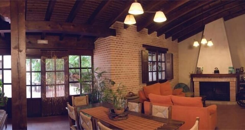 Living room, Seating area, fireplace
