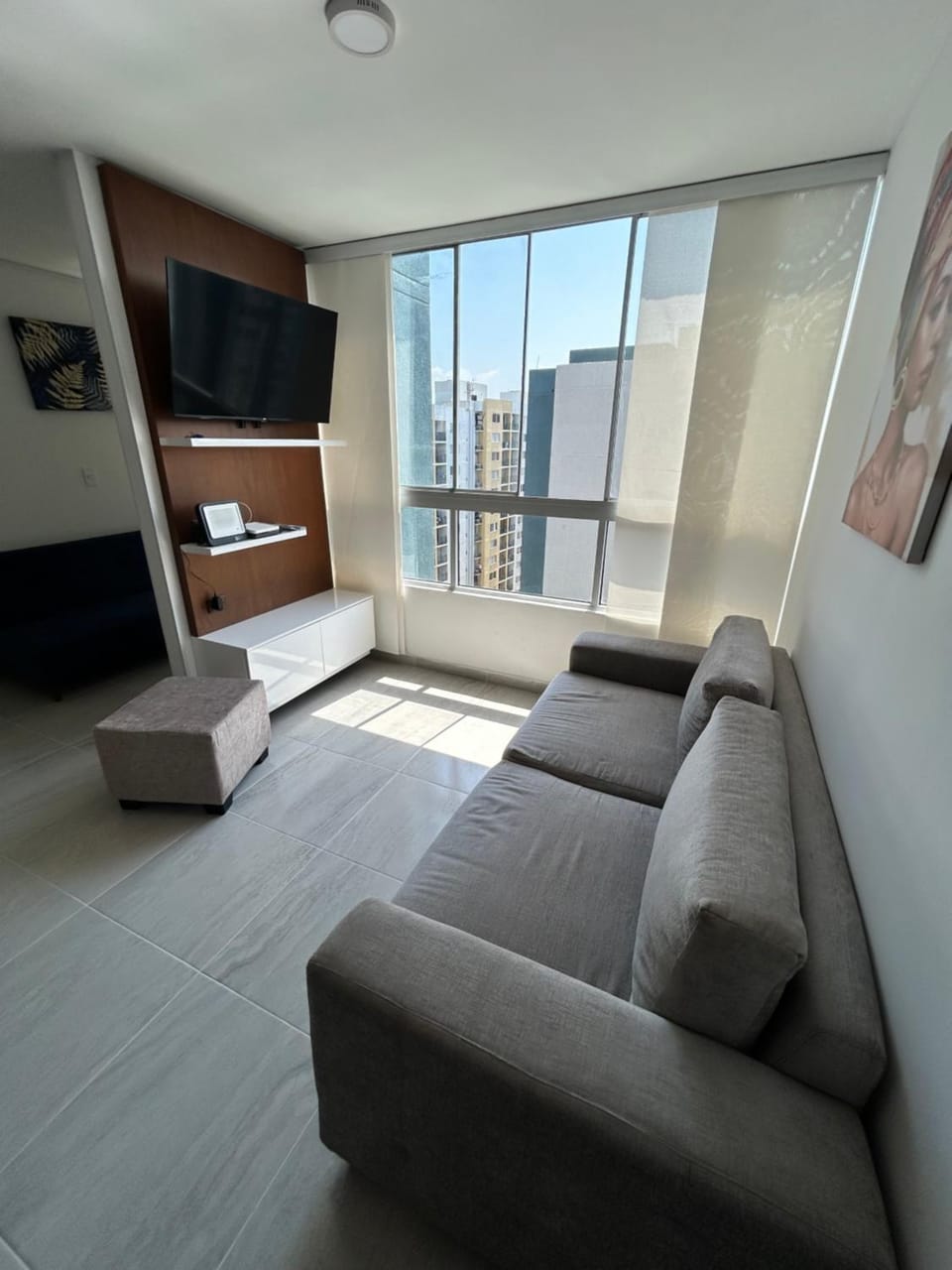 Communal lounge/ TV room, TV and multimedia, Living room