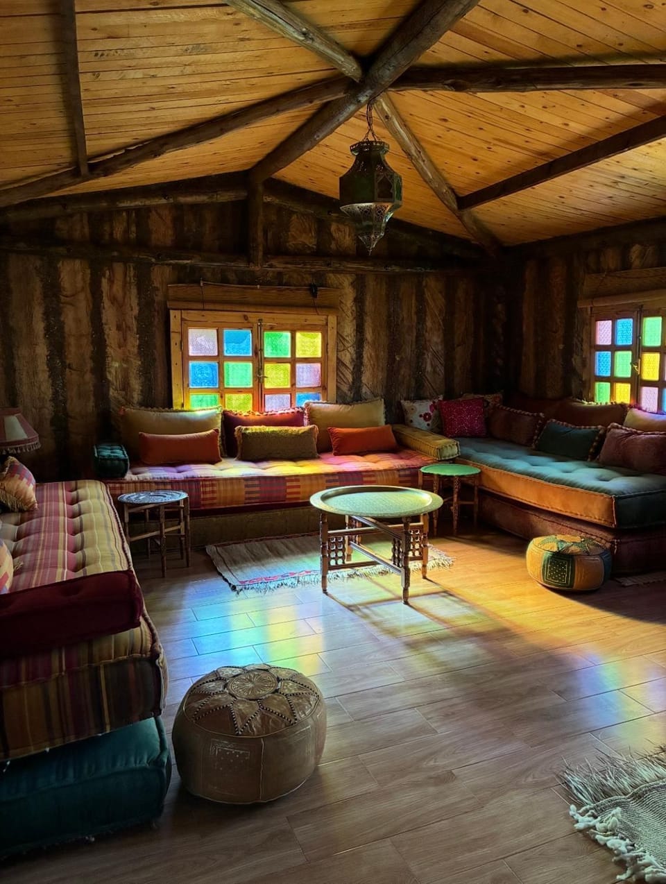 Magnifique Chalet en bois collé à la forêt de Benslimane Chalet in Casablanca-Settat