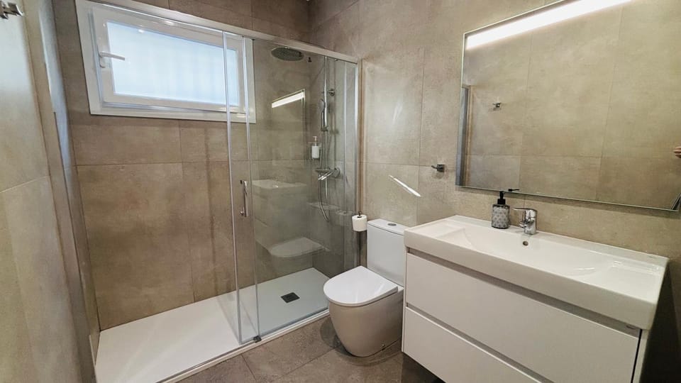Apartamento familiar by prestigi Apartment in Terrassa