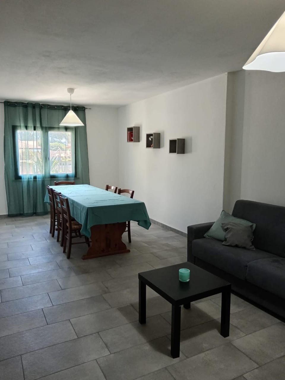 Seating area