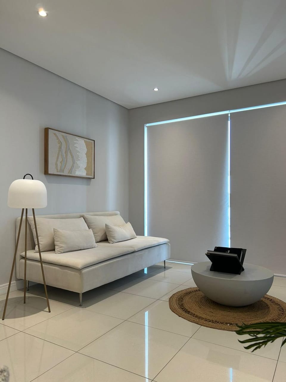 The Tree Tops Modern Days Home Apartment in Johannesburg