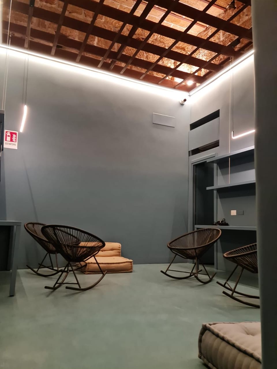 Seating area