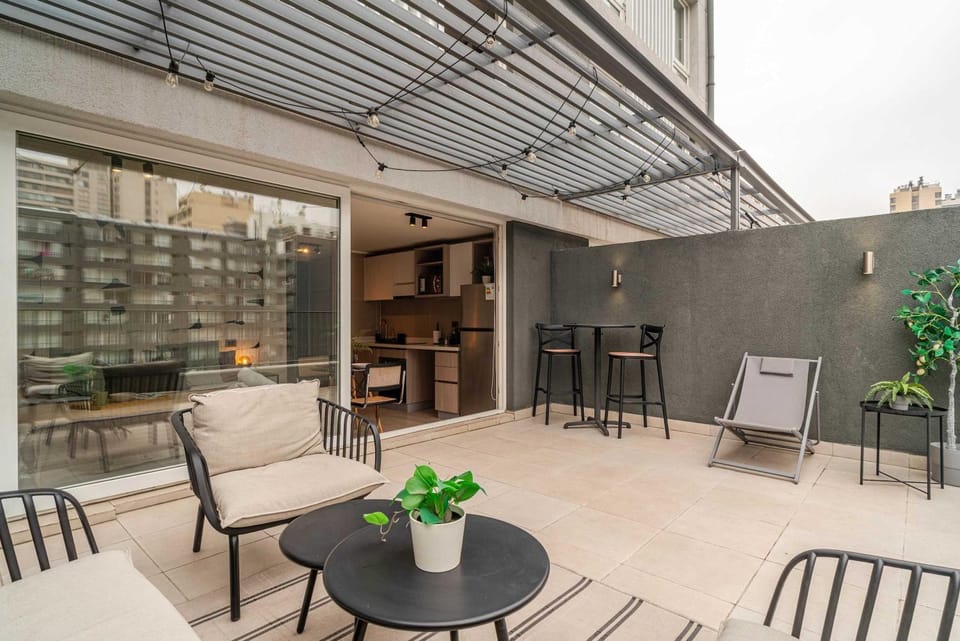 HOM I Wifi SmartTv GranTerraza Parking Piscina AA Apartment in Santiago