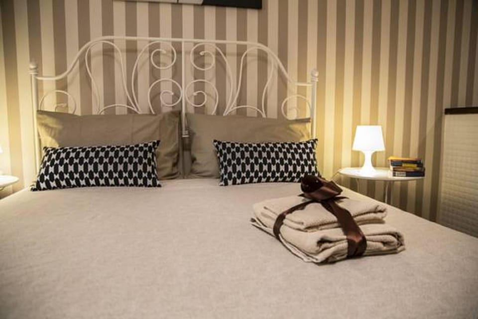 Decorative detail, Bedroom