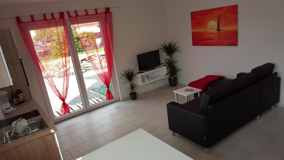 TV and multimedia, Seating area