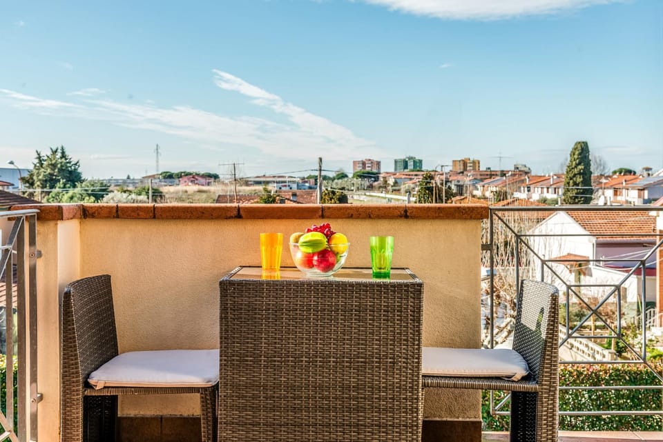 Day, View (from property/room), Balcony/Terrace, Balcony/Terrace
