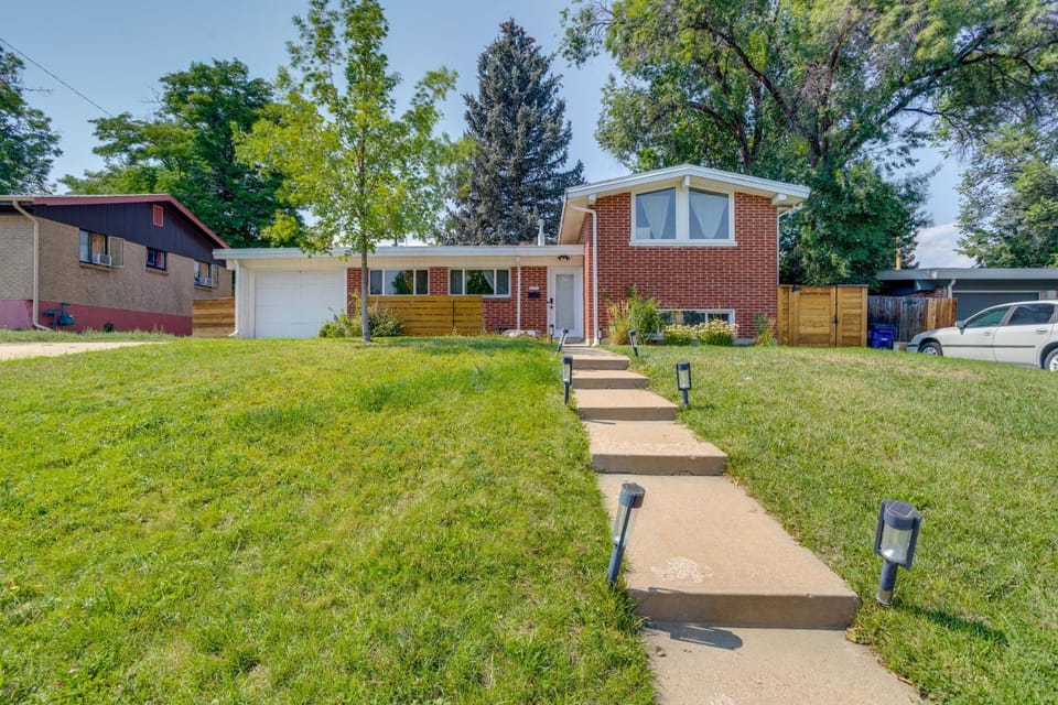 10 Mi to Red Rocks: Denver Home w/ Fire Pit! House in Denver