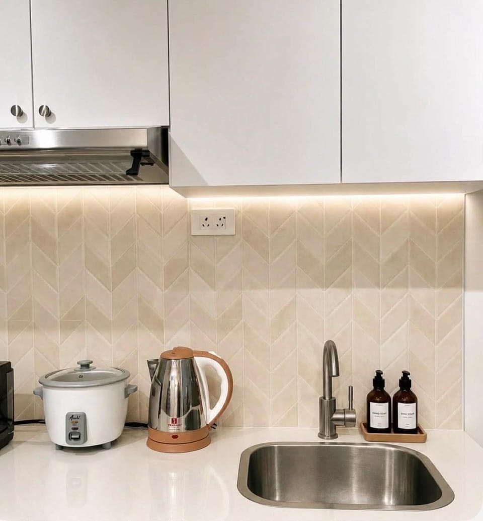 Cozy studio unit in Grand residences Cebu City Apartment in Lapu-Lapu City