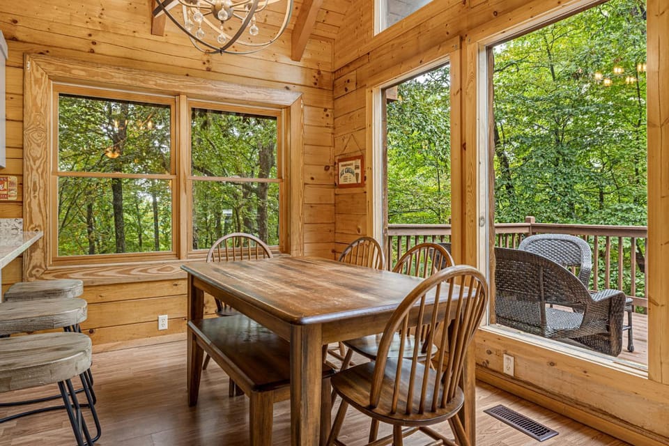 View (from property/room), Dining area