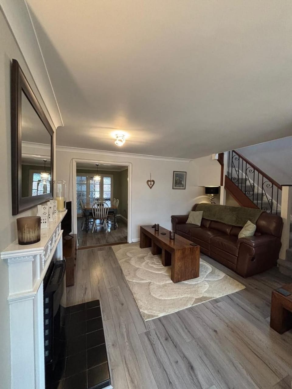 TV and multimedia, Living room, Seating area