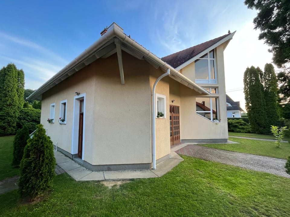 Mol-Ker-Vill Apartment Apartment in Slovenia