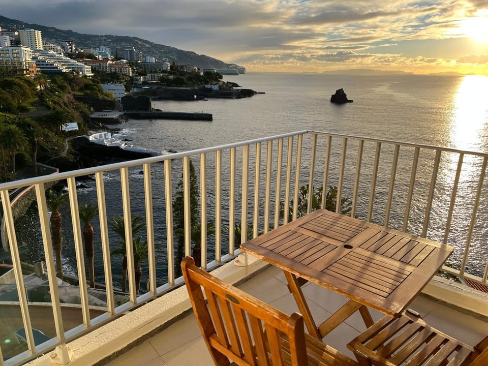 View (from property/room), Balcony/Terrace