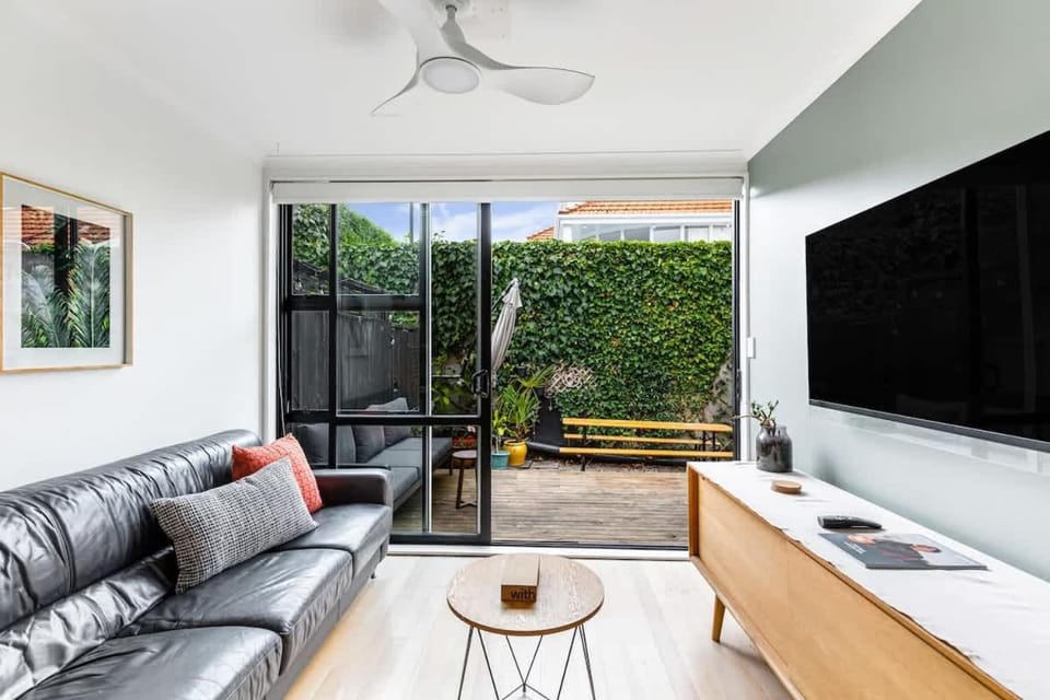 Relaxing 1BR Hideaway in Herne Bay I Zodiak Stays Apartment in Auckland