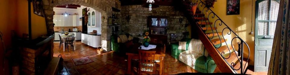 Communal lounge/ TV room, kitchen