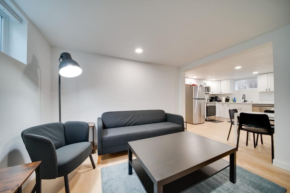 Pet-Friendly Seattle Apt Near Dtwn & Lumen Field Apartment in Seattle