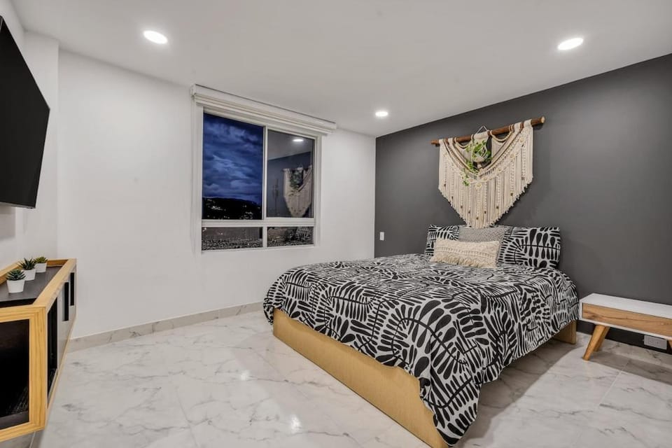 Opulent and Luxury 4 Bedroom Apartment in Sabaneta