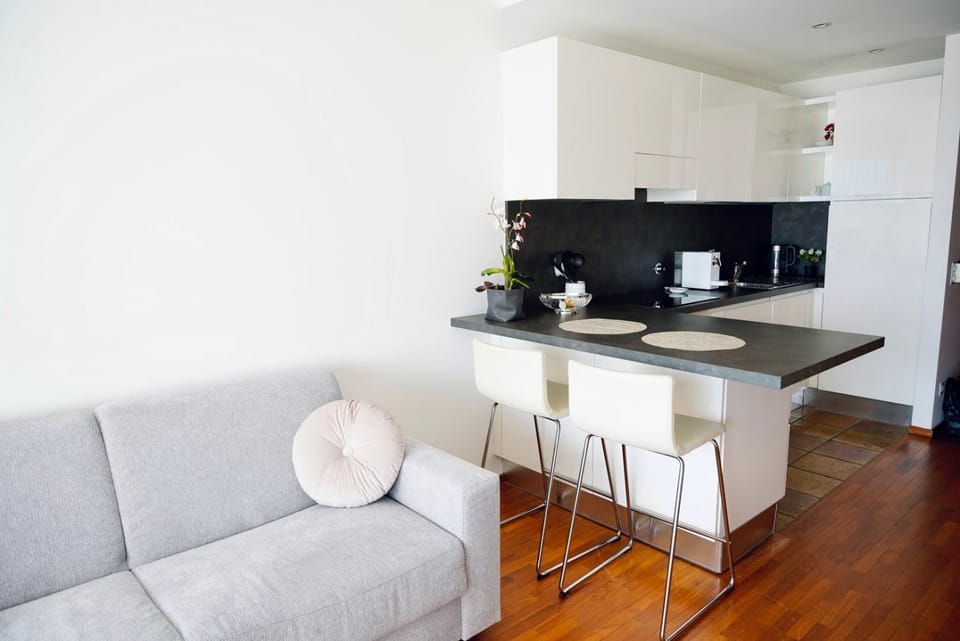 Coffee/tea facilities, Living room, Seating area