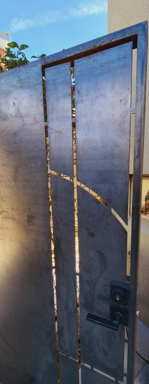 Facade/entrance, Decorative detail