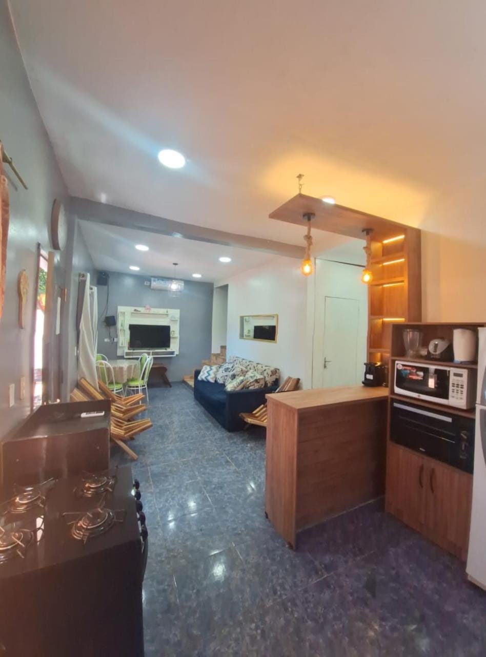 Kitchen or kitchenette, Living room, Dining area, oven