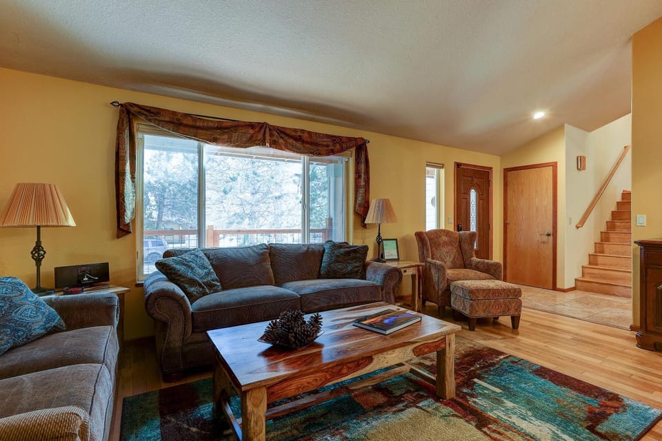 Larkspur Trail House in Bend