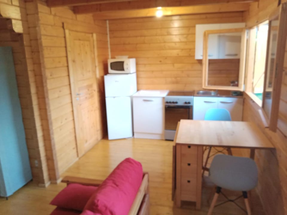 chalet le cocon de bois Chalet in Nouvelle-Aquitaine
