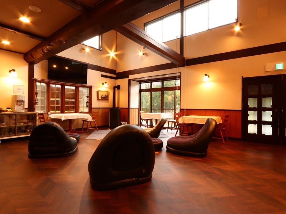 Communal lounge/ TV room