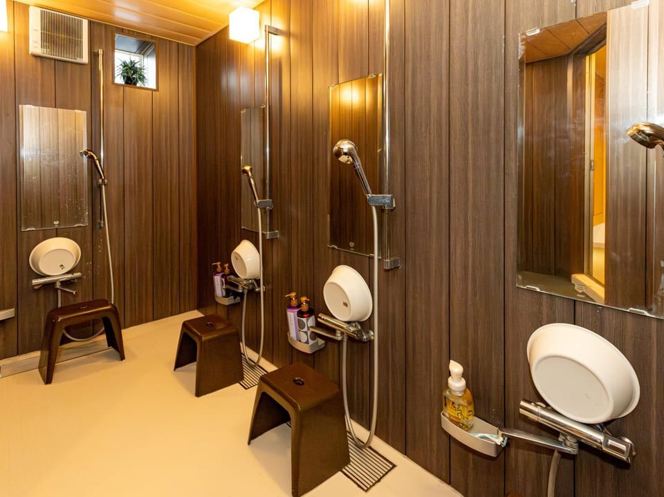 Bathroom, Public Bath