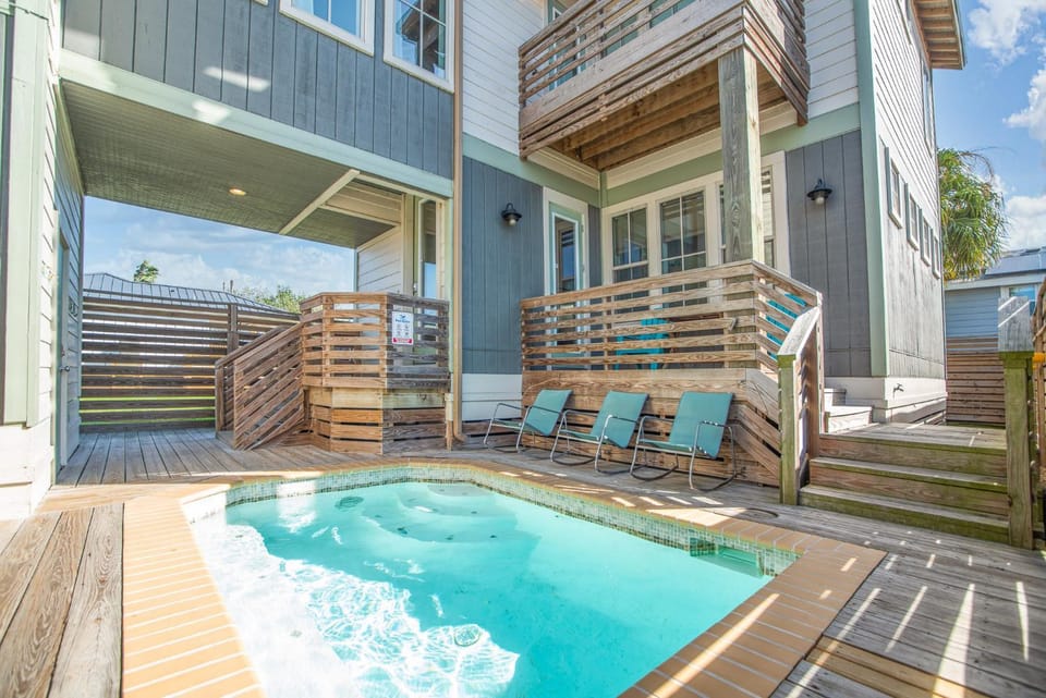 The Oyster House - Pet Friendly GOLF CART INCLUDED House in Port Aransas