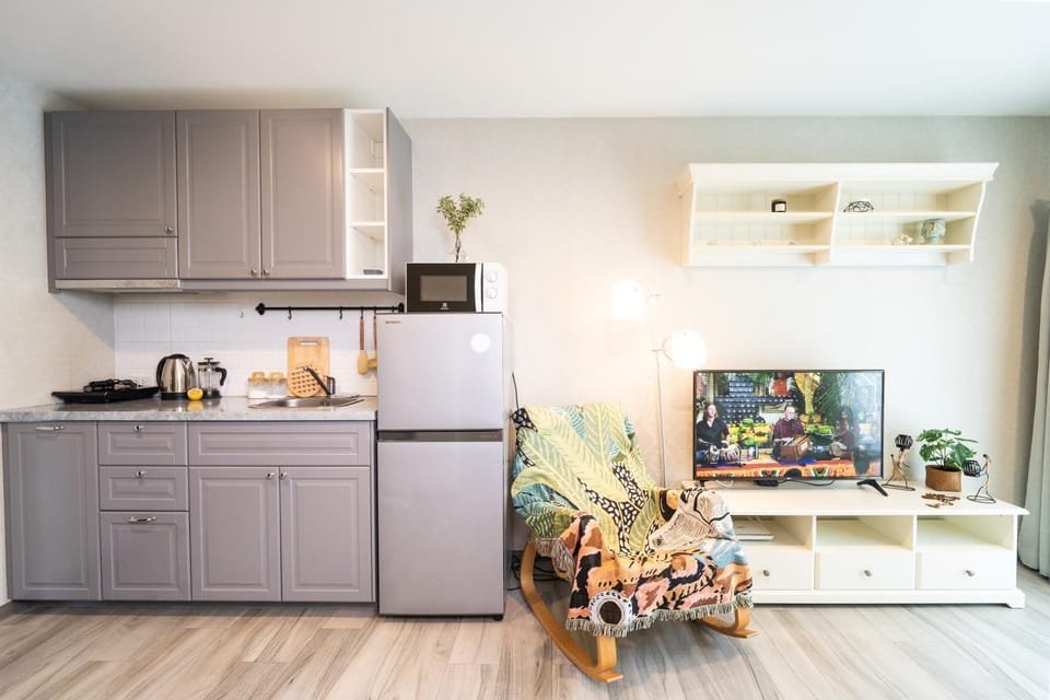 TV and multimedia, Kitchen or kitchenette