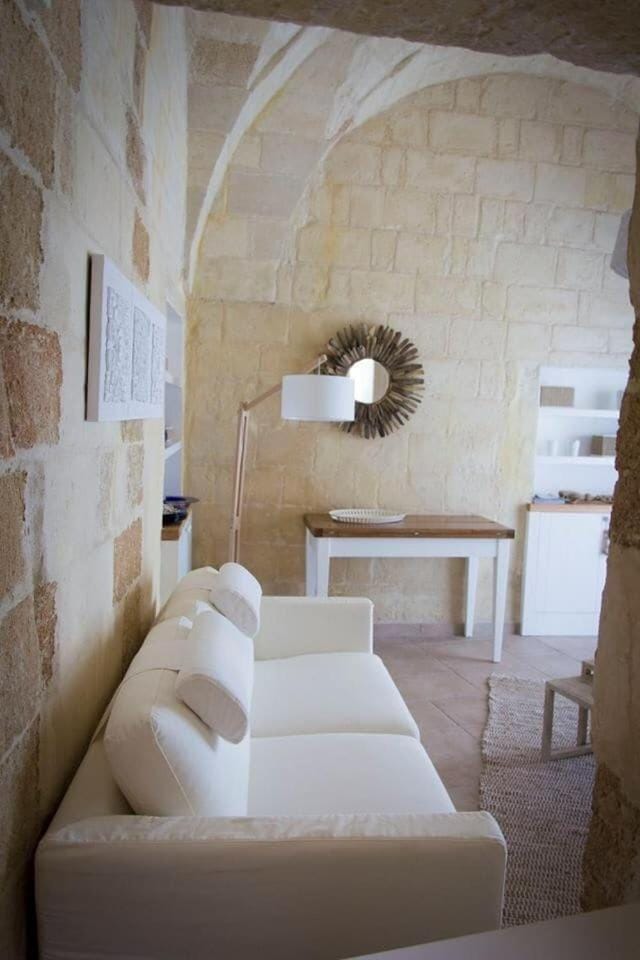 Notti Ad Oriente Apartment in Otranto