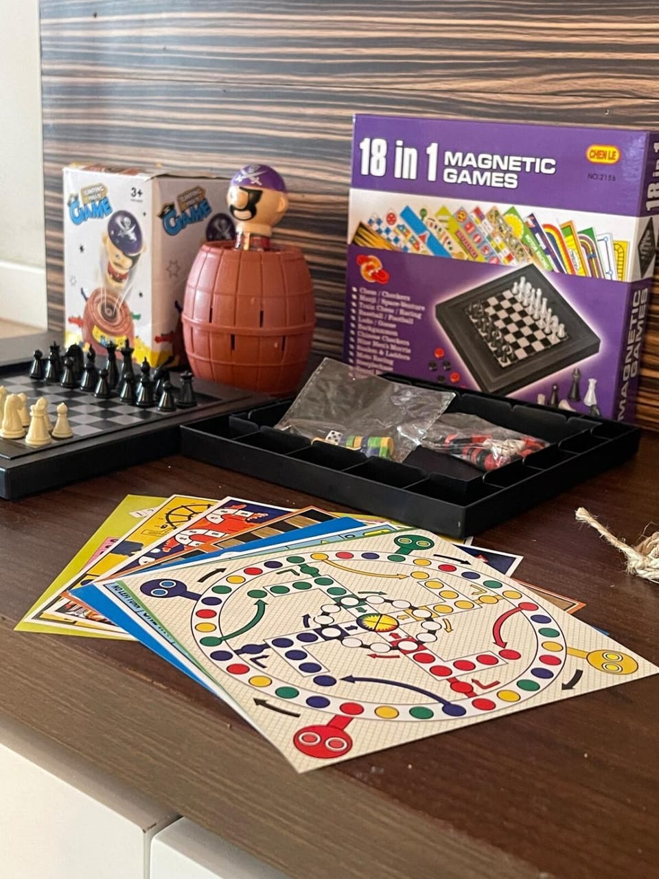 Darts, Game Room