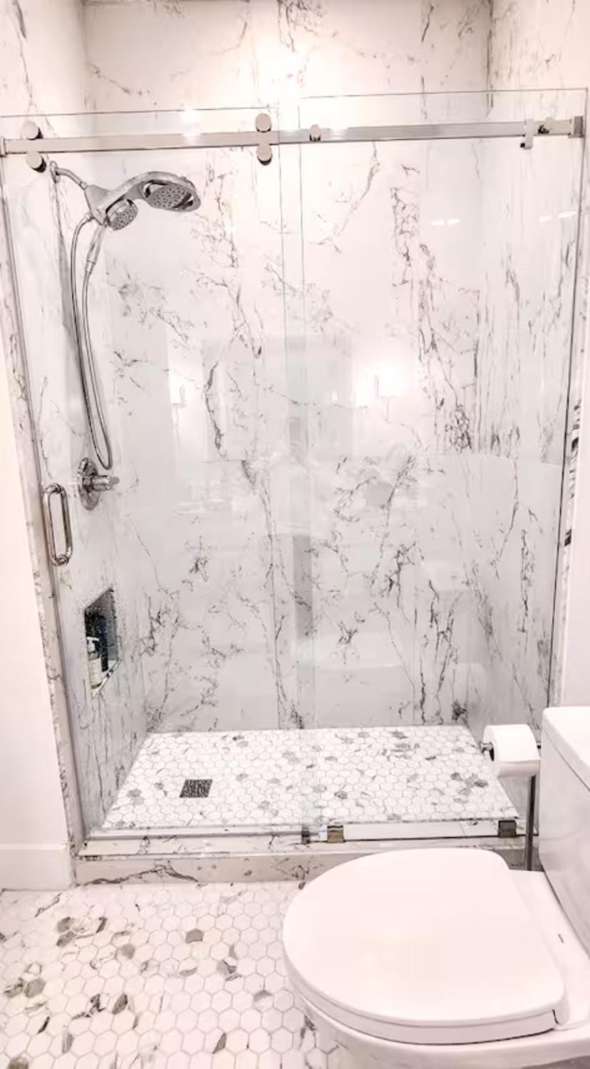 Shower, Toilet, Bathroom