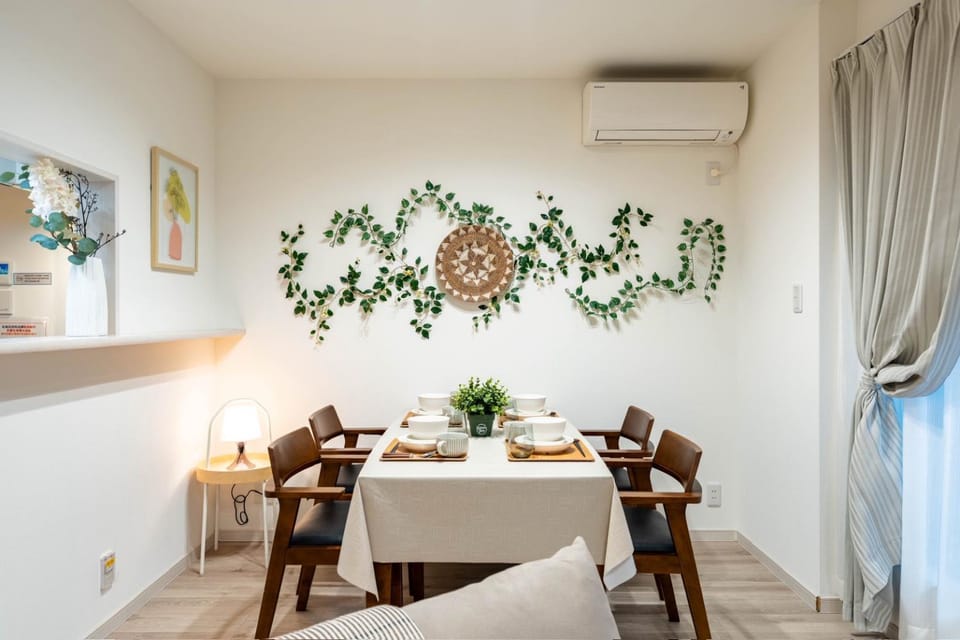 Dining area, air conditioner