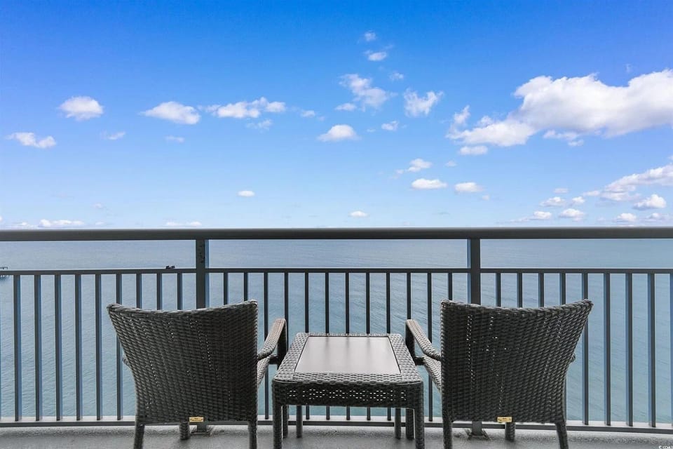 View (from property/room), Balcony/Terrace, Sea view