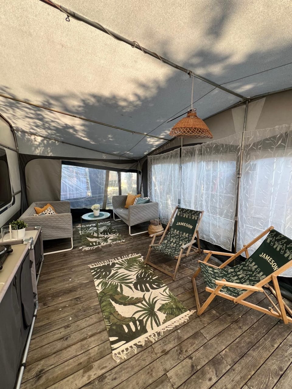 Patio, Seating area, sunbed