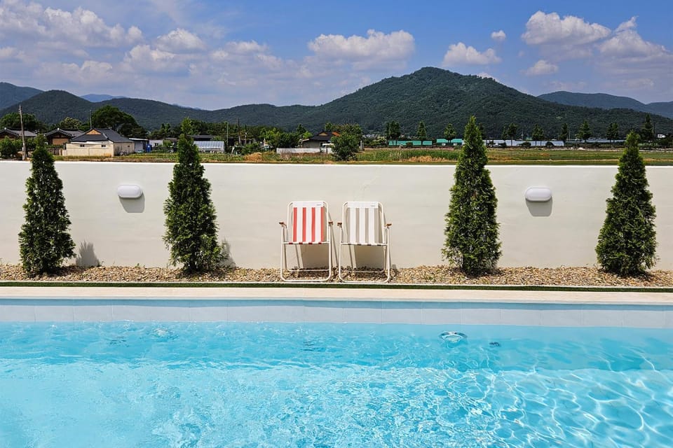 Natural landscape, Mountain view, Swimming pool