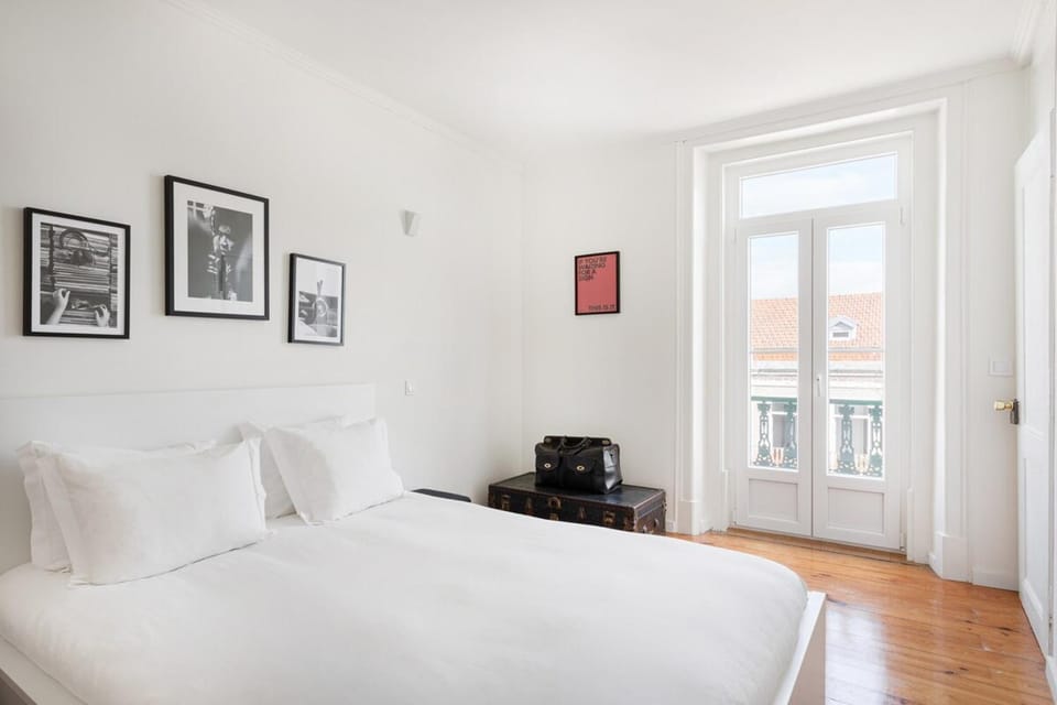 Graça's Charming Living Apartment in Lisbon