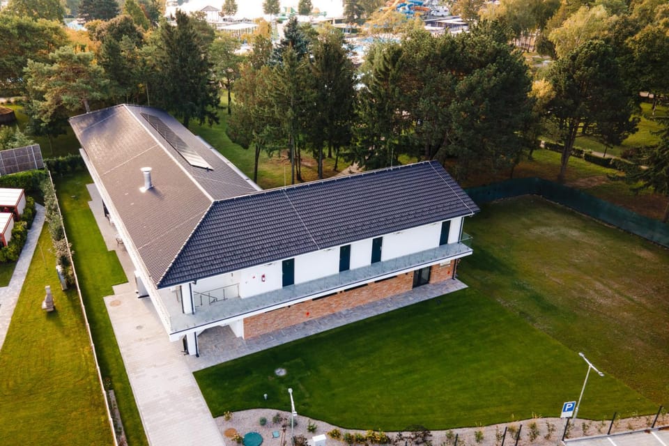 Property building, Bird's eye view
