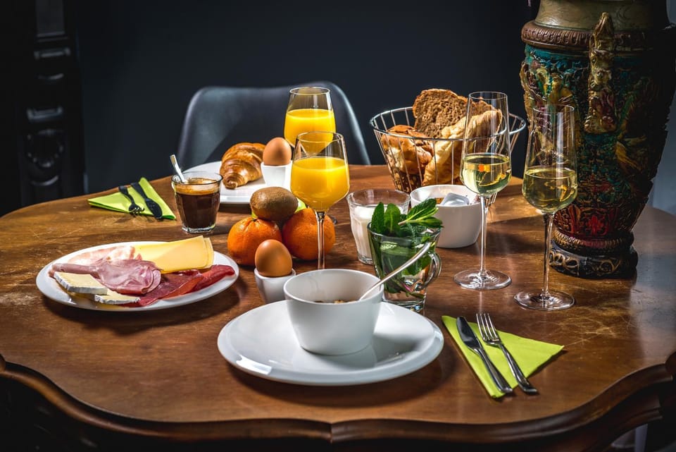 Food close-up, Food and drinks, Dining area, On site, Food, Breakfast, Drinks, Alcoholic drinks, Non alcoholic drinks