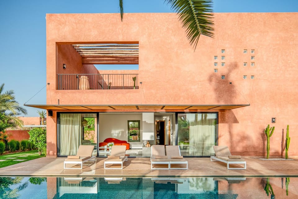 Property building, View (from property/room), Pool view, Swimming pool, sunbed