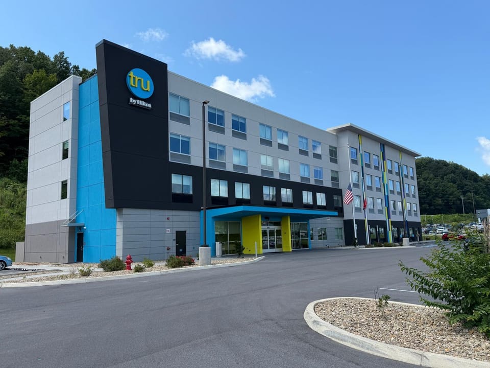 Property building, Day