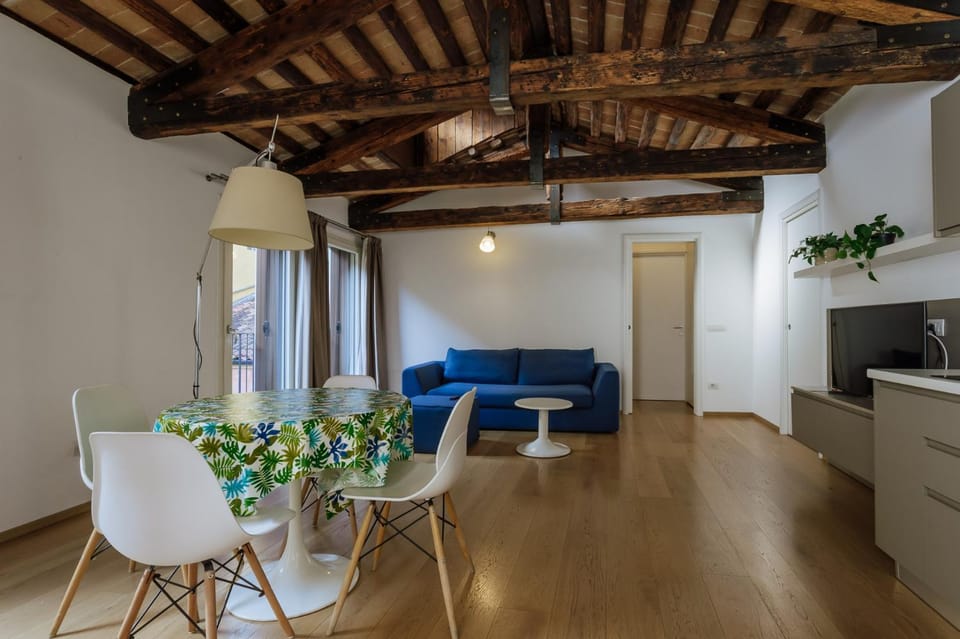 Kitchen or kitchenette, Living room, Dining area